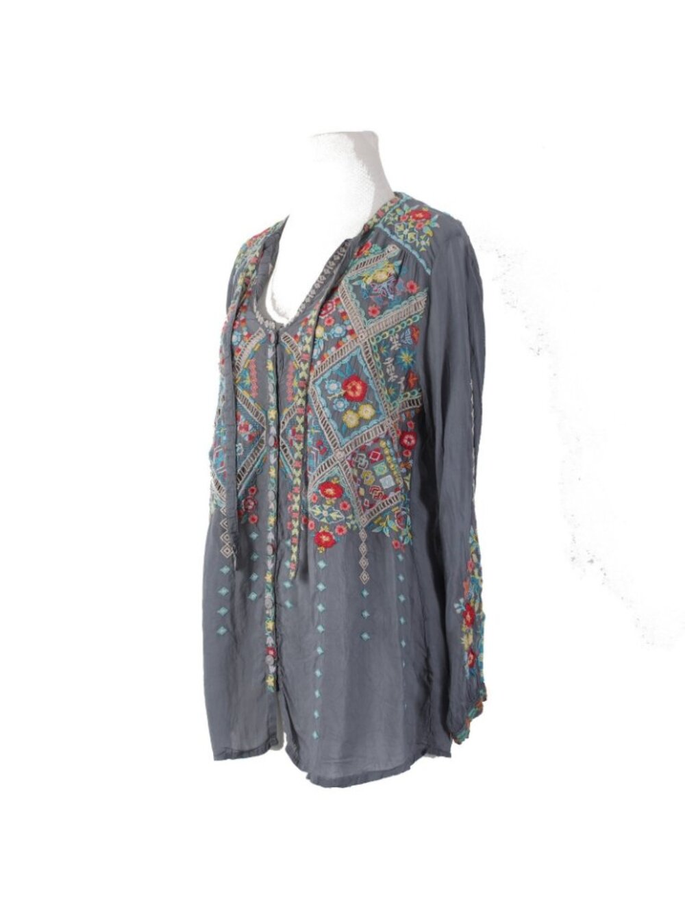 Johnny Was Top Sz S Gray Red Multi Colored Embroidered 100% Poly Top - Picture 2 of 12